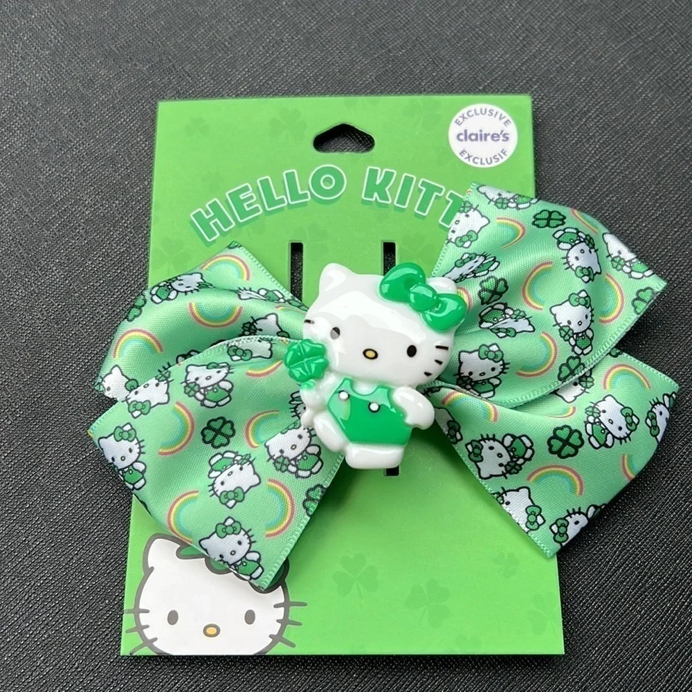 Claire’s Exclusive Hello Kitty hair clip